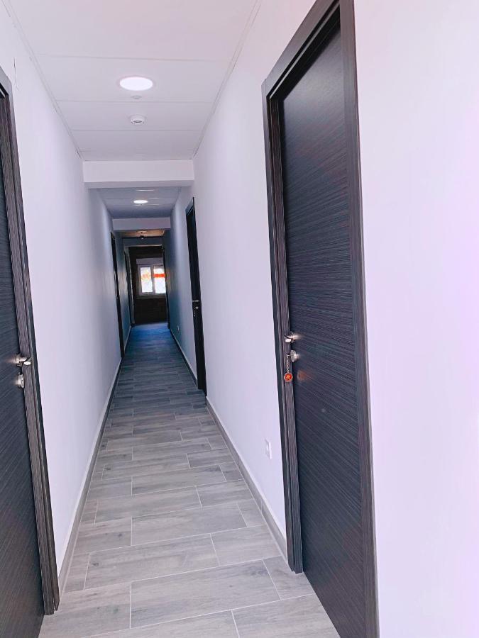 Hostal El Castillo 알칼라데과다이라 외부 사진