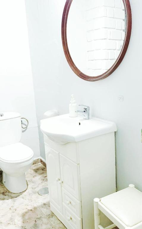 Hostal El Castillo 알칼라데과다이라 외부 사진